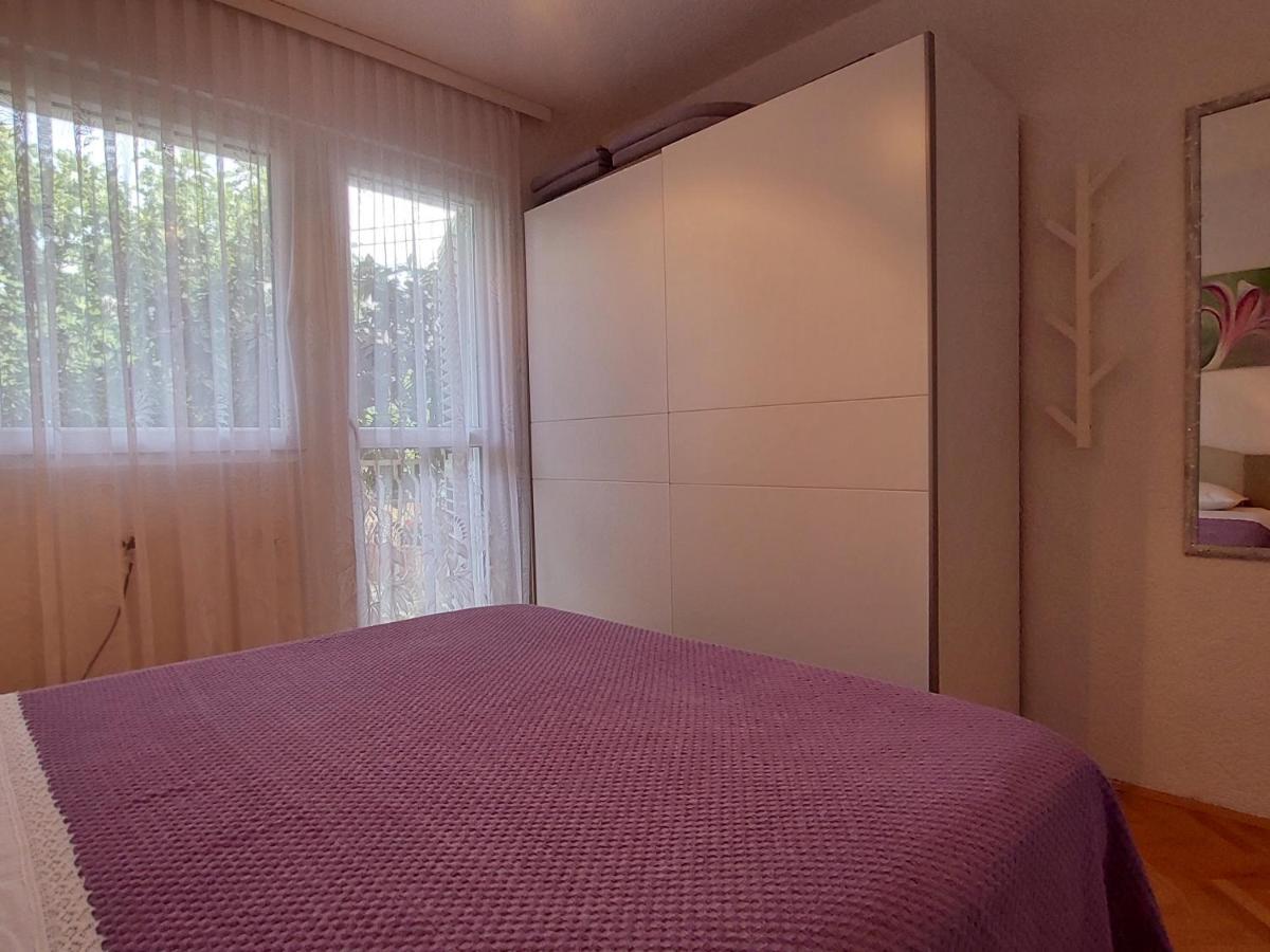 Apartment Emili Marina Exteriör bild